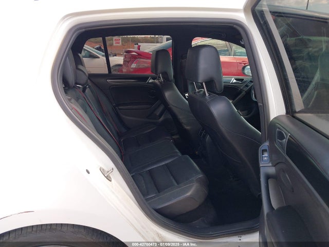 Volkswagen GTI 2014 WVWHD7AJ4EW011918 Image 8