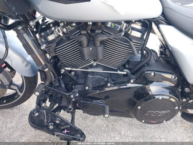 2024 HARLEY-DAVIDSON FLTRX 1HD1KH714RB656052 Photo 8