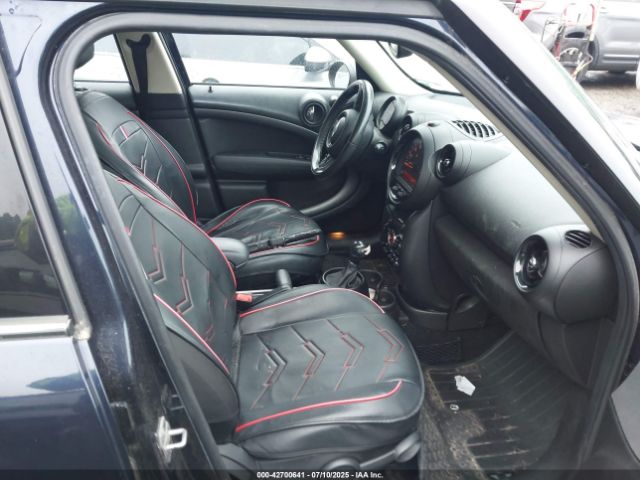 2016 MINI COUNTRYMAN WMWZC5C56GWU02063 Photo 4