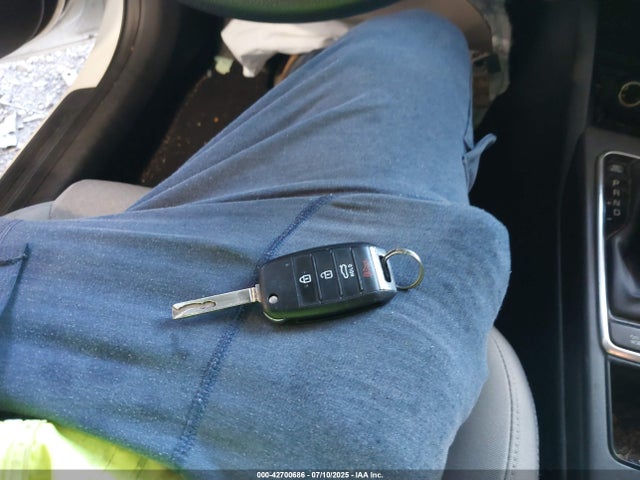 KNAGT4L3XH5179355 KIA gdi