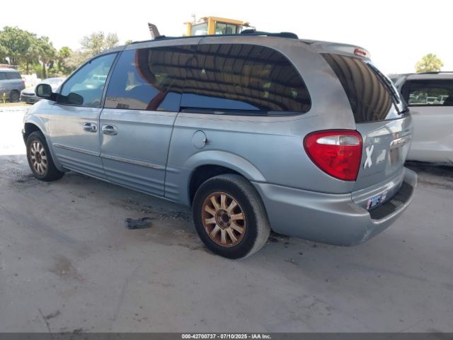 2003 CHRYSLER TOWN & COUNTRY 2C8GP54LX3R105648 Photo 2