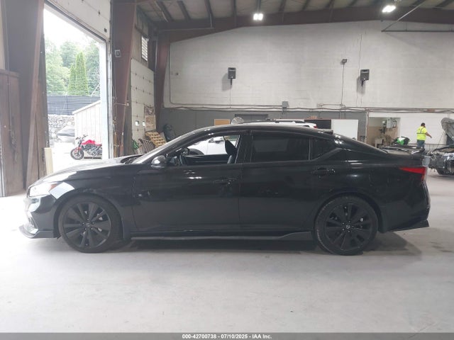 42700738 :رقم المزاد ، 1N4AL4FV3KC158216 vin ، 2019 Nissan Altima 2.0 Edition One مزاد بيع