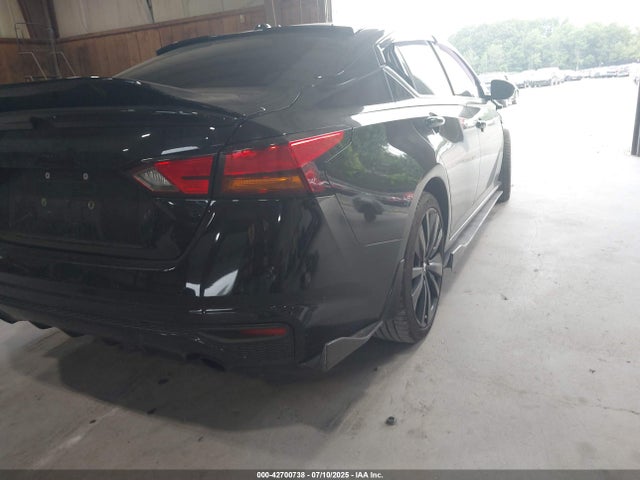 42700738 :رقم المزاد ، 1N4AL4FV3KC158216 vin ، 2019 Nissan Altima 2.0 Edition One مزاد بيع