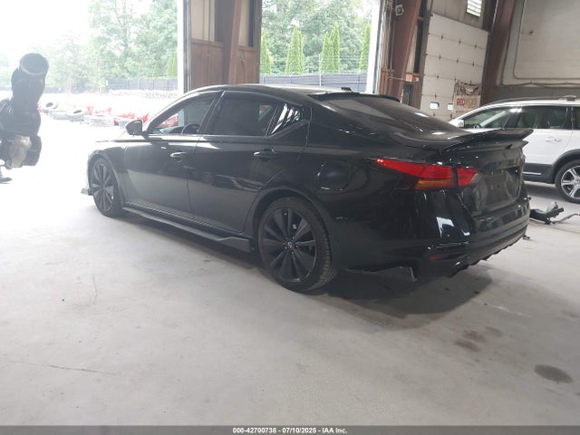 42700738 :رقم المزاد ، 1N4AL4FV3KC158216 vin ، 2019 Nissan Altima 2.0 Edition One مزاد بيع