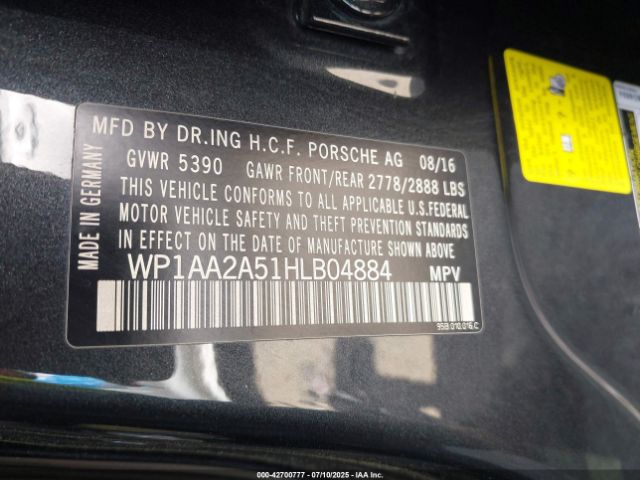 2017 PORSCHE MACAN WP1AA2A51HLB04884 Photo 8