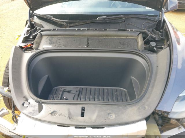 2023 TESLA MODEL Y 7SAYGDEE4PF637093 Photo 9
