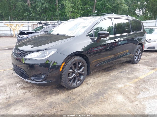 2C4RC1BGXJR175104 Chrysler Pacifica