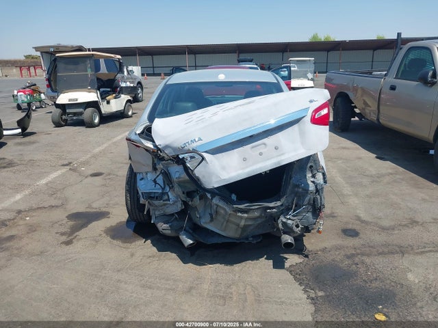 1N4AL3AP1HC204704 Nissan 2017