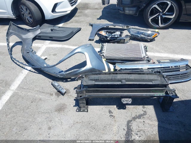 3VW5M7BU6RM038777 Volkswagen tsi