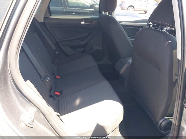 3VW5M7BU6RM038777 Volkswagen tsi