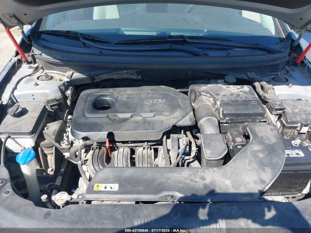 Hyundai 2017 2017 5NPE24AF8HH575584 Image 10