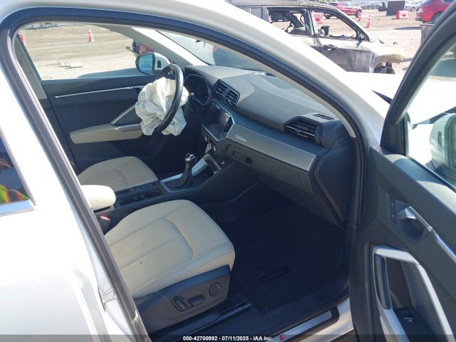 2020 AUDI Q3 WA1EECF32L1107344 Photo 4