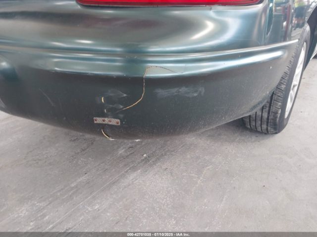 1998 CHRYSLER CONCORDE 2C3HD46JXWH183821 Photo 5