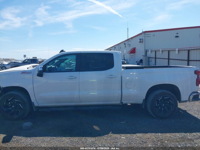 Chevrolet l84 2022 3GCUYDED7NG219036 Image 15
