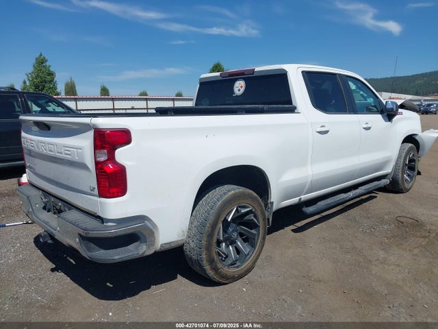 Chevrolet l84 2022 3GCUYDED7NG219036 Image 4