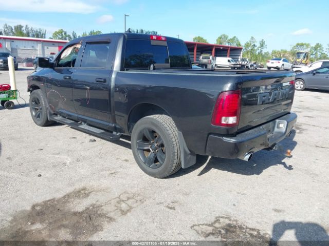 2017 RAM 1500 1C6RR7MT3HS796390 Photo 2