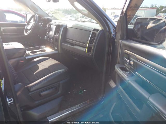 2017 RAM 1500 1C6RR7MT3HS796390 Photo 4