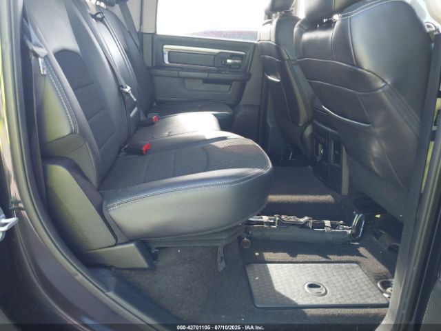 2017 RAM 1500 1C6RR7MT3HS796390 Photo 7