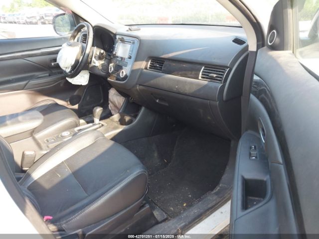 2016 MITSUBISHI OUTLANDER JA4JZ4AX4GZ018319 Photo 4