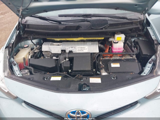 JTDZN3EU5HJ065566 Toyota 2zr-fxe, 5jm