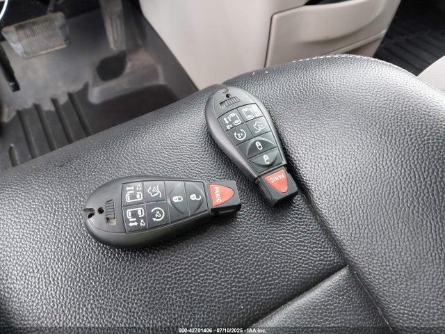 2C4RC1BG4FR628334 Chrysler Town and Country