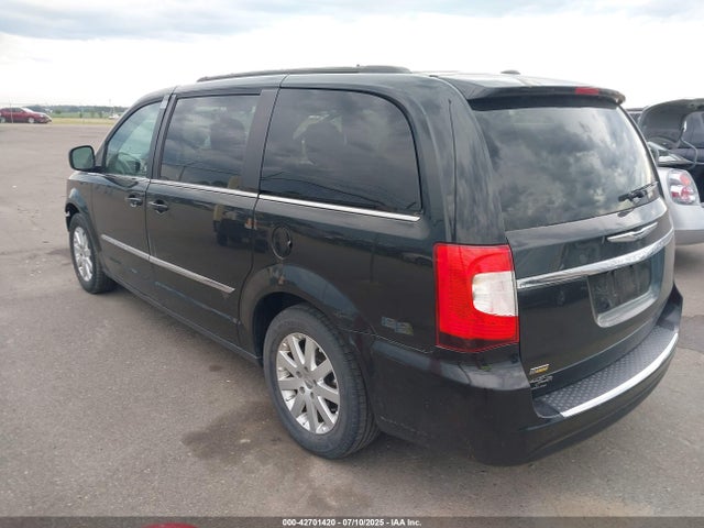 2C4RC1BG4GR295716 Chrysler Town and Country