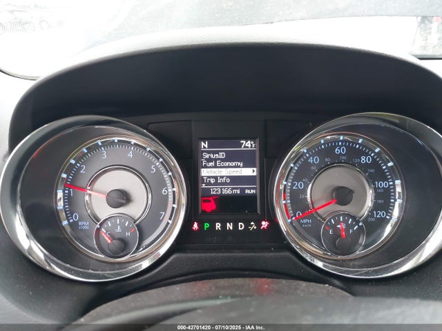 2C4RC1BG4GR295716 Chrysler Town and Country