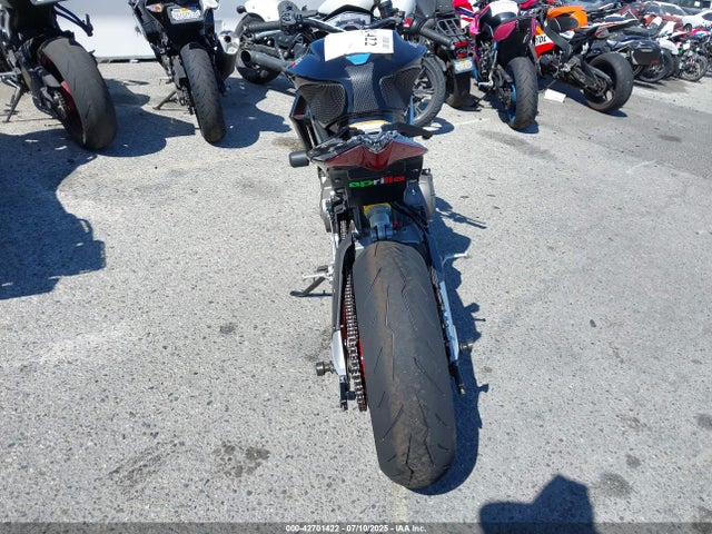 2022 APRILIA TUONO ZD4KSUM07NS000288 Photo 5
