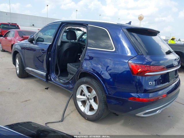 2022 AUDI Q7 WA1AXBF70ND018055 Photo 2