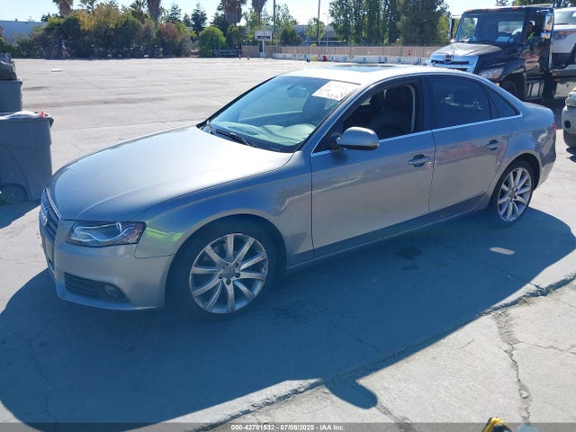 2010 AUDI A4 WAUFFAFL7AN056728 Photo 1