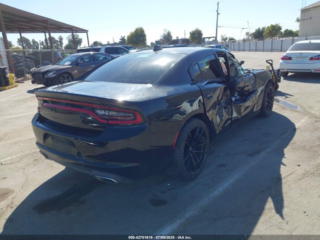 Dodge 2016 2016 2C3CDXHG0GH258413 Image 4