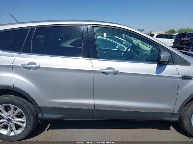 Ford ESCAPE SE 2017 1FMCU0GD2HUA54569 Image 14