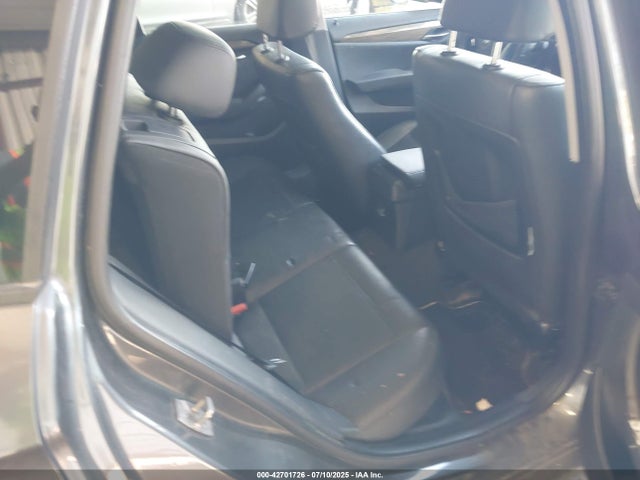 WBAVM1C55EVW54670 BMW X1