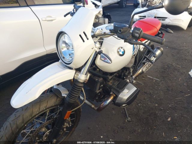 2018 BMW R NINE T WB10J4309JZ796449 Photo 1