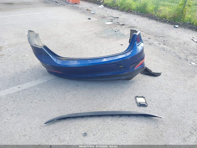 5NPD84LF4HH002527 Hyundai Elantra