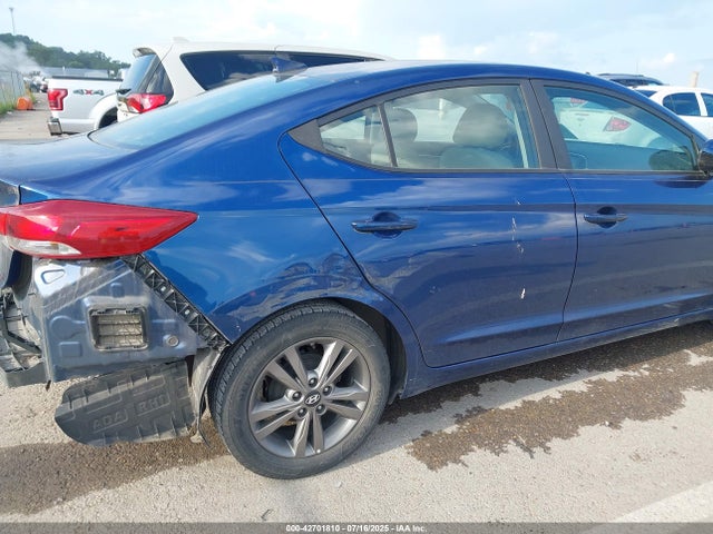 5NPD84LF4HH002527 Hyundai Elantra