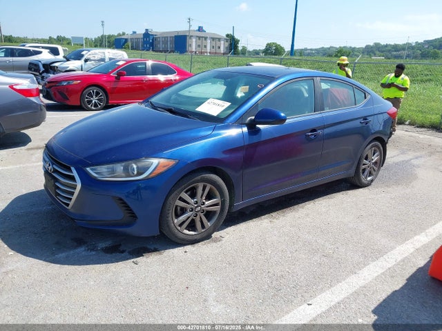 5NPD84LF4HH002527 Hyundai Elantra
