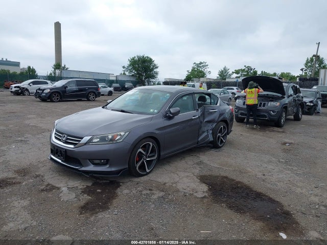 Honda k24w1 2015 1HGCR2F72FA122009 Image 2