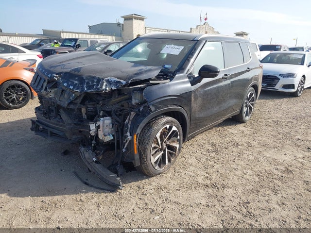 JA4J3VA81NZ092665 Mitsubishi Outlander