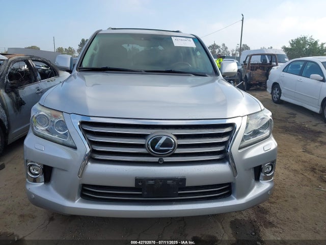 JTJHY7AX3F4185269 Lexus 3ur-fe