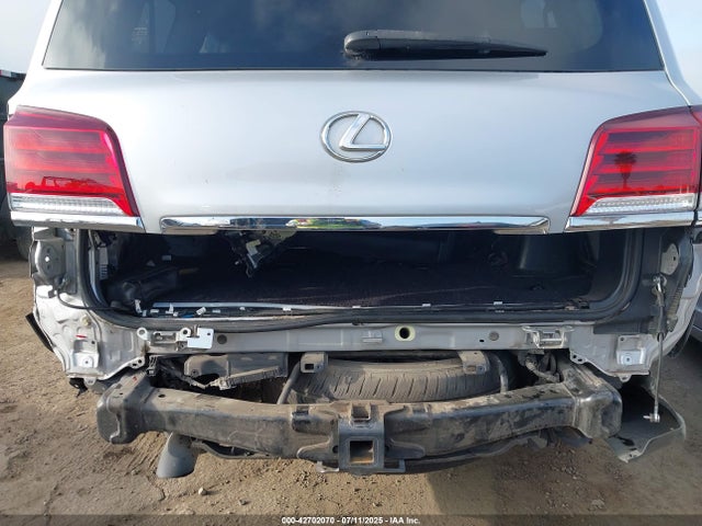 JTJHY7AX3F4185269 Lexus 3ur-fe