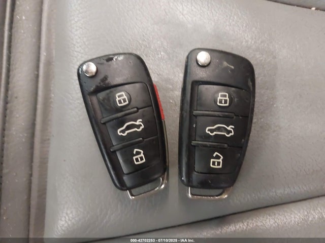2017 AUDI A3 WAU5ULFF4H1028460 Photo 10