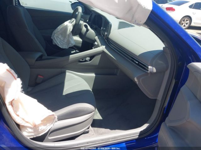 2023 HYUNDAI ELANTRA HYBRID KMHLM4AJ4PU038474 Photo 4