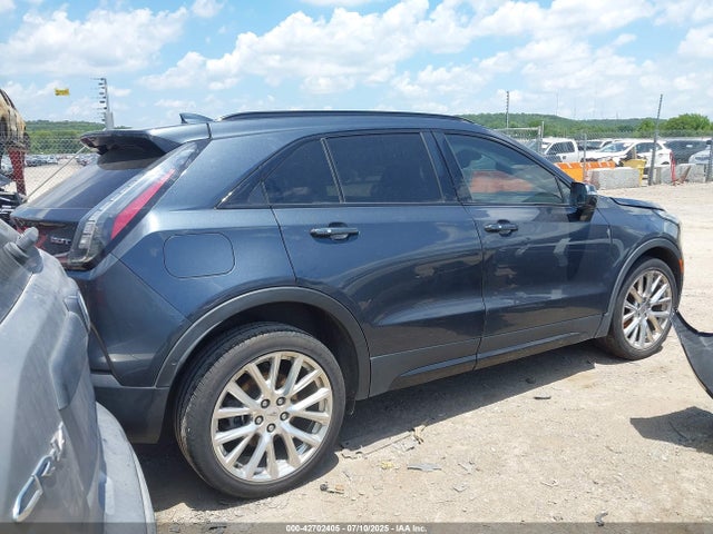 2019 CADILLAC XT4 1GYFZER45KF189063 Photo 3