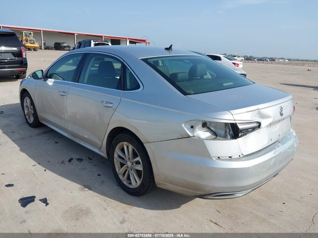 Volkswagen 2020 2020 1VWSA7A33LC008696 Image 3
