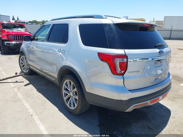 1FM5K7F86GGD15548 Ford 2016