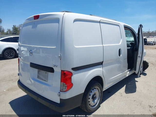 Nissan NV200 2015 3N6CM0KN4FK714819 Image 4