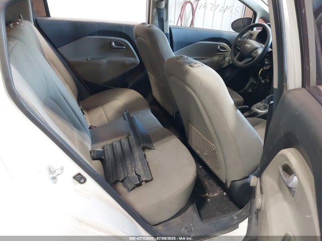 KNADM4A31G6648196 KIA RIO LX