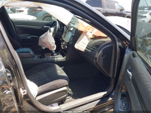 2012 CHRYSLER 300 2C3CCABG8CH313449 Photo 4