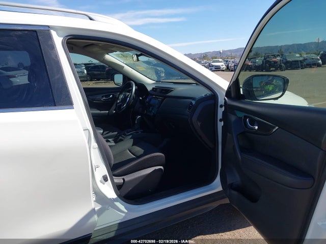 JN8AT2MT8LW030414 Nissan Rogue Sv Fwd